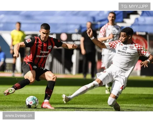 弗拉霍维奇头球能力突出，助力球队在近期赛事中取得胜利表现稳健
