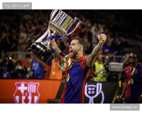 伊尼戈·马丁内斯本赛季防守稳固,表现稳健 伊尼戈·马丁内斯本赛季防守稳固,表现稳健